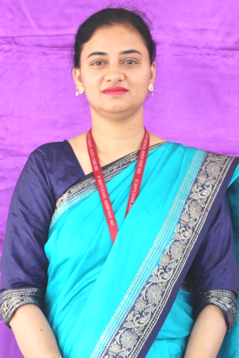 MRS. NIKHAT SAQUIB